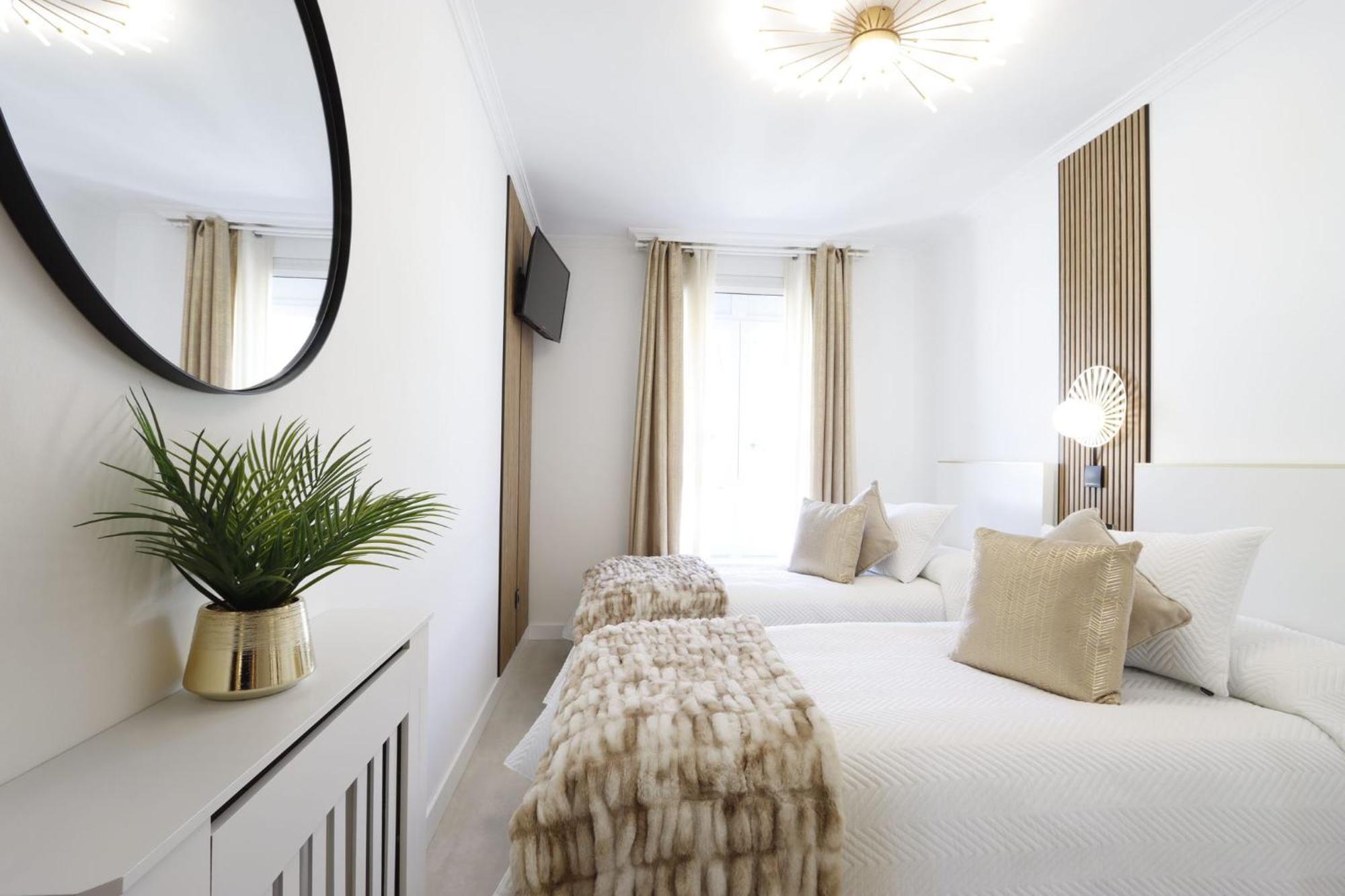 Apartamento Exclusivo Centrico Con Parking Estrella De Ribadeo II Exterior photo